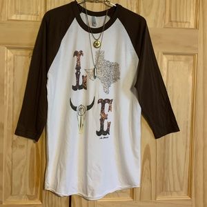 Texas L-O-V-E raglan 3/4 sleeve shirt
